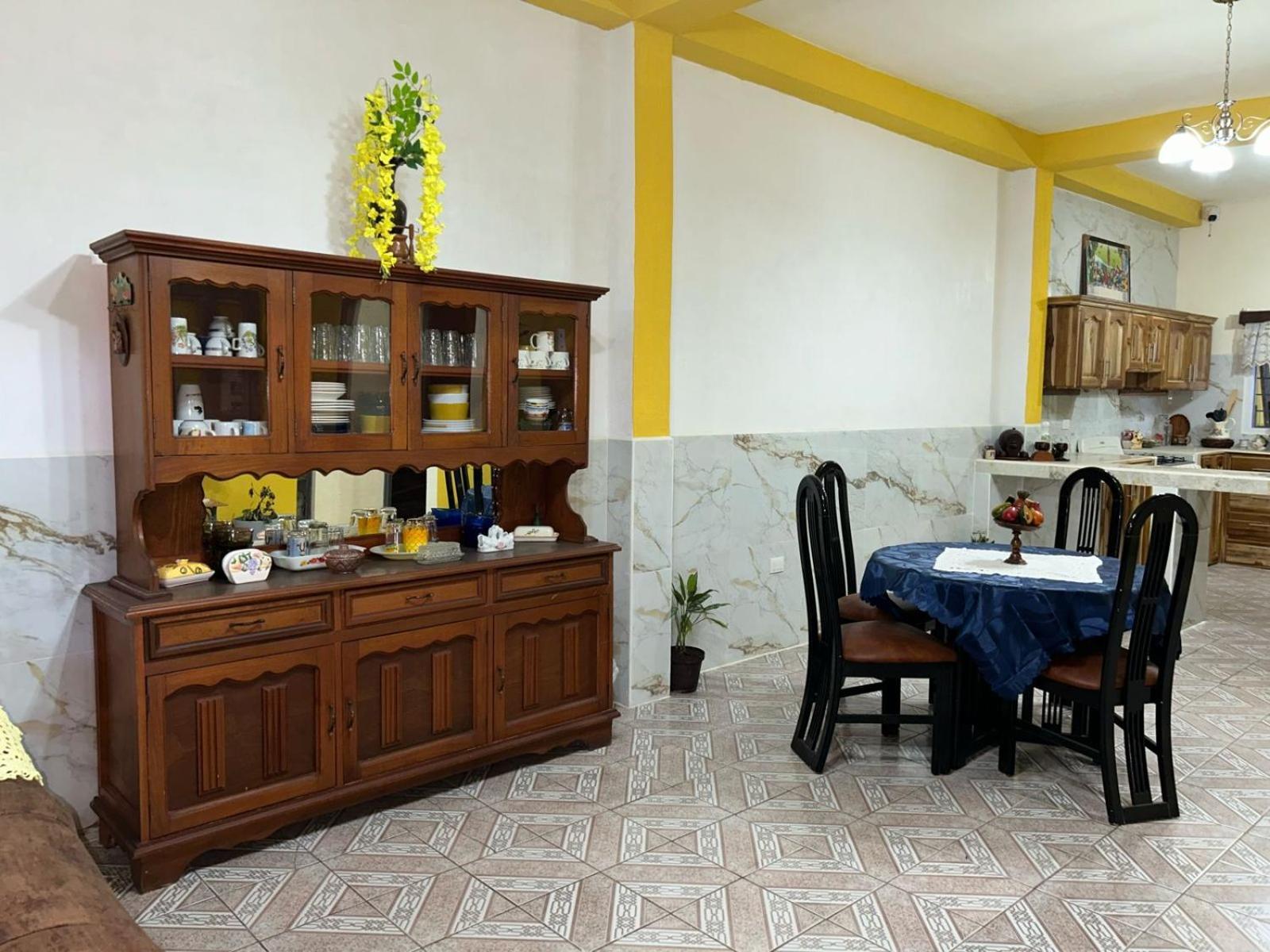 Casa Maya Itza Flores Zewnętrze zdjęcie